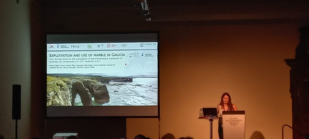 ArpaUea_ICAC's tweet photo. #ASMOSIA2022 continues with the intervention of @mcsavin (#ArPA @ICAC_cat) who talks about the exploitation and use of #marble in #Galicia from #RomanTimes to the completion of the Cathedral of Santiago de Compostela
#ASMOSIA2022 #ASMOSIAXIII @oeaw @oeai_oeaw @KHM_Wien https://t.co/aFWZCwnCC2