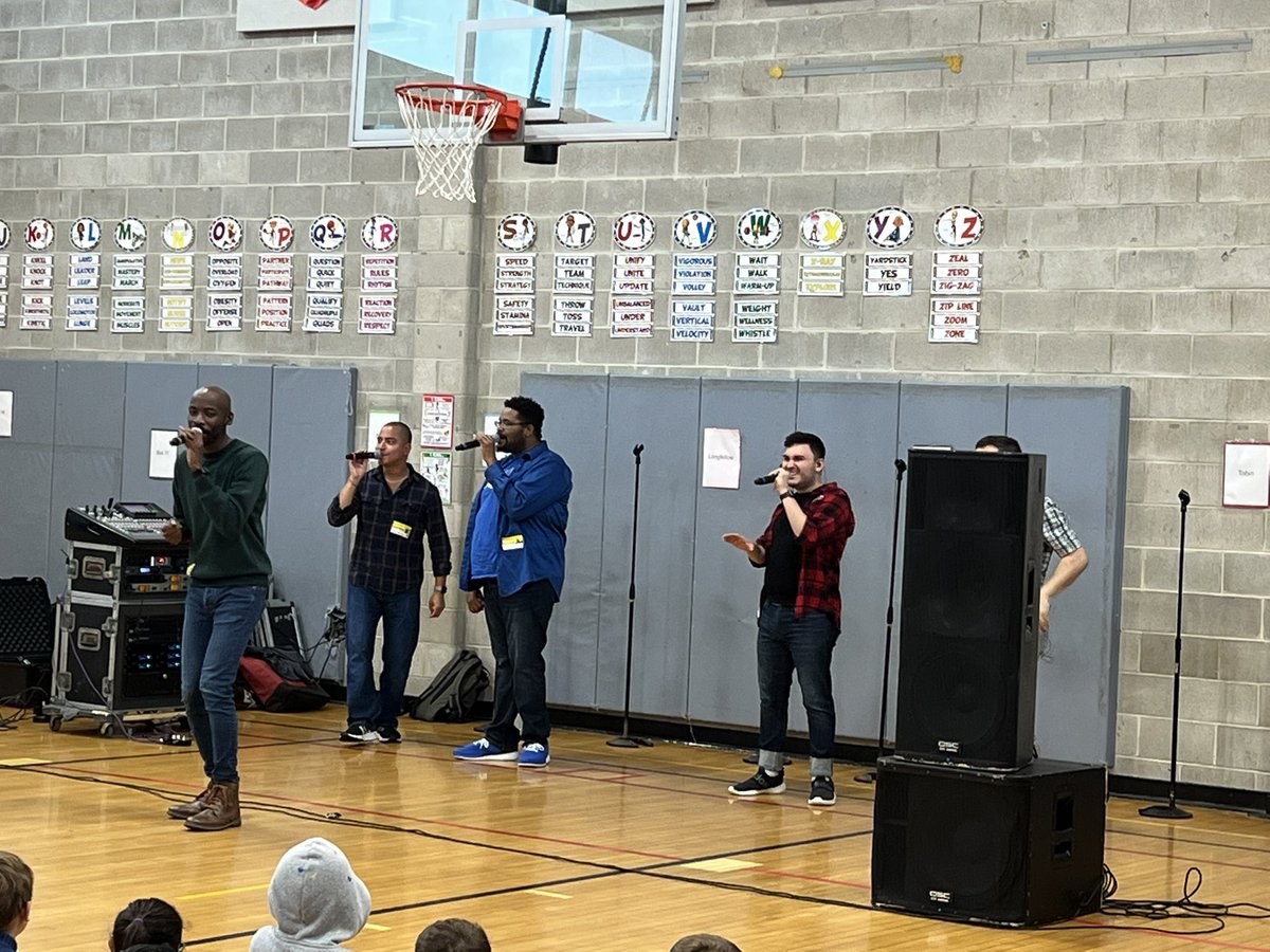 Mrs. Schott tweet media