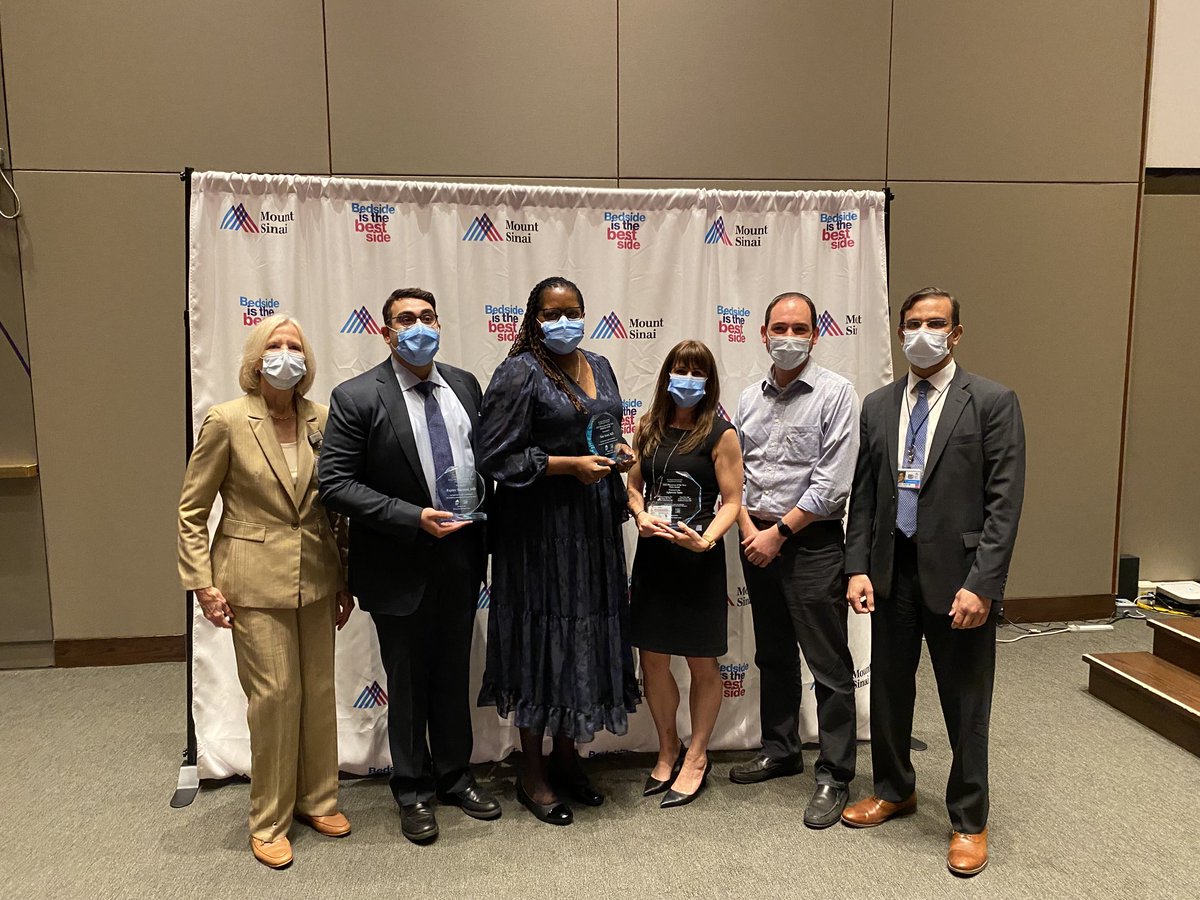 Congratulations to Mount Sinai Hearts own Dr. Rajeev Samtani for the Fellow of the Year Award #Poya #msheart #committosit ⁦<a href="/BethOliverVP/">Beth Oliver</a>⁩