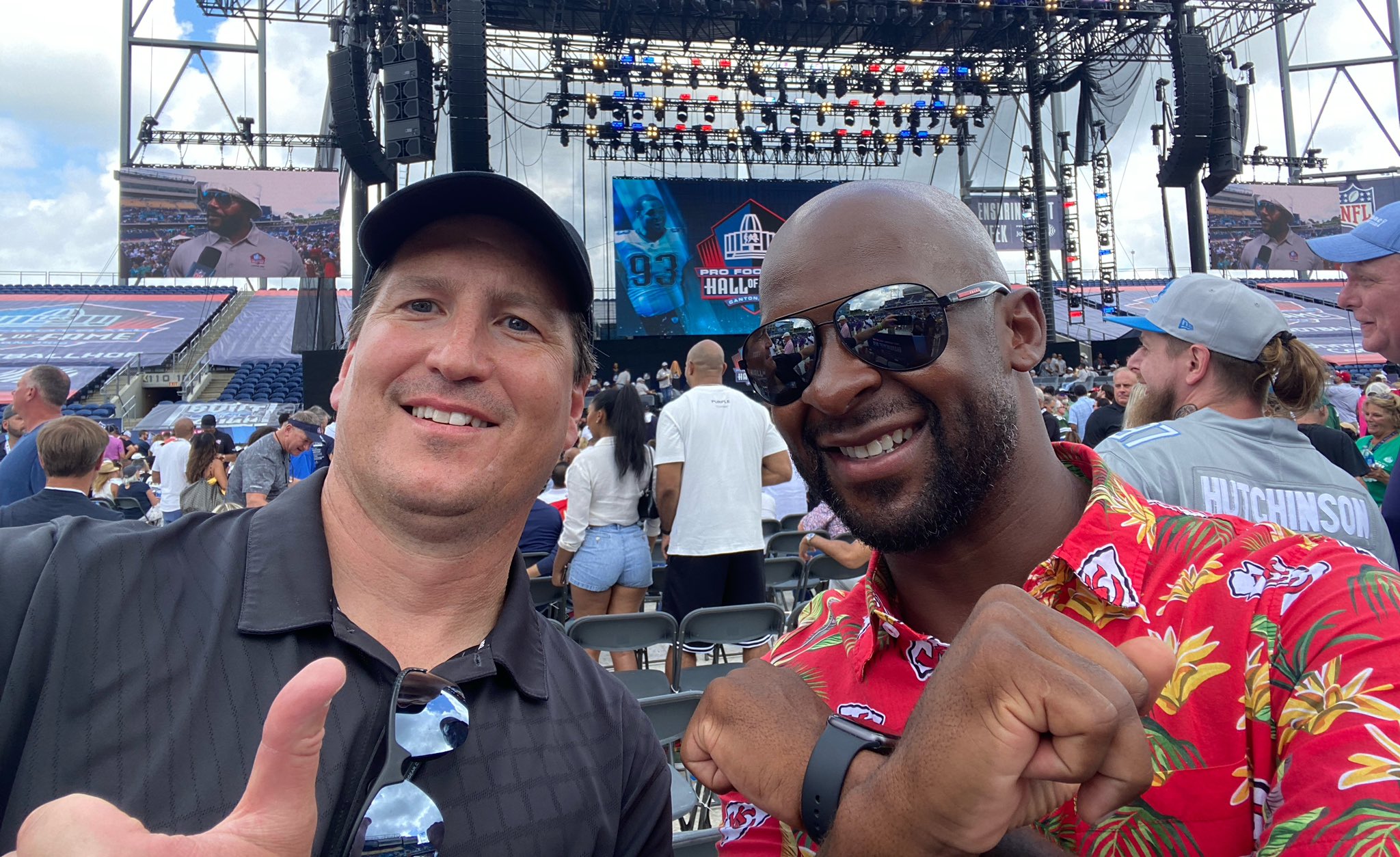 Happy birthday to the X-Factor aka the Human Joystick Great to see you in Canton! 

Have a day, Dante Hall 