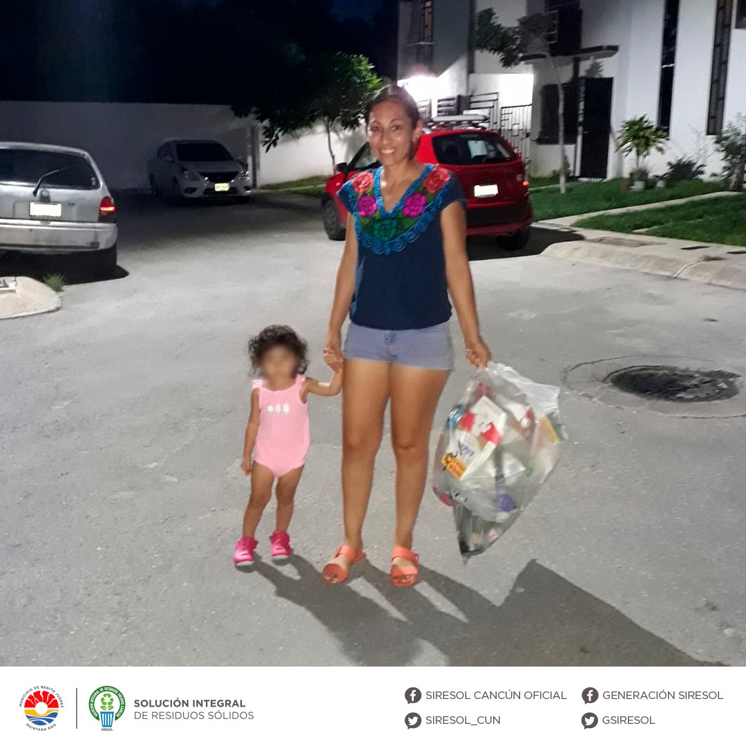 GSiresol's tweet photo. Visitamos fraccionamiento Real Oasis para su acopio mensual #Recapacicla. Agradecemos a todos los vecinos que disponen adecuadamente sus residuos reciclables, reduciendo la generación de basura en nuestro municipio. #SepararSíFunciona https://t.co/fPULjmZdLE