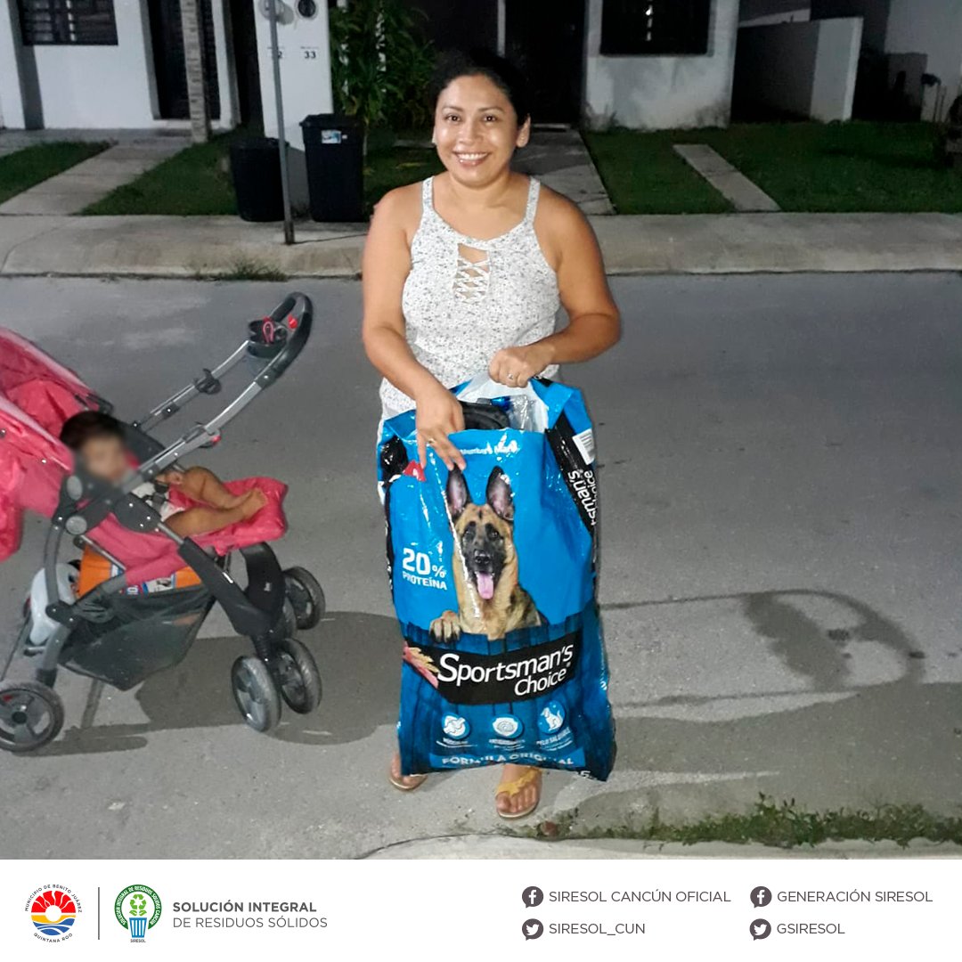 GSiresol's tweet photo. Visitamos fraccionamiento Real Oasis para su acopio mensual #Recapacicla. Agradecemos a todos los vecinos que disponen adecuadamente sus residuos reciclables, reduciendo la generación de basura en nuestro municipio. #SepararSíFunciona https://t.co/fPULjmZdLE