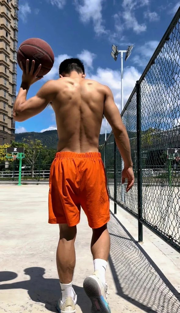 洛阳男士专业spa (@song54828801) on Twitter photo 