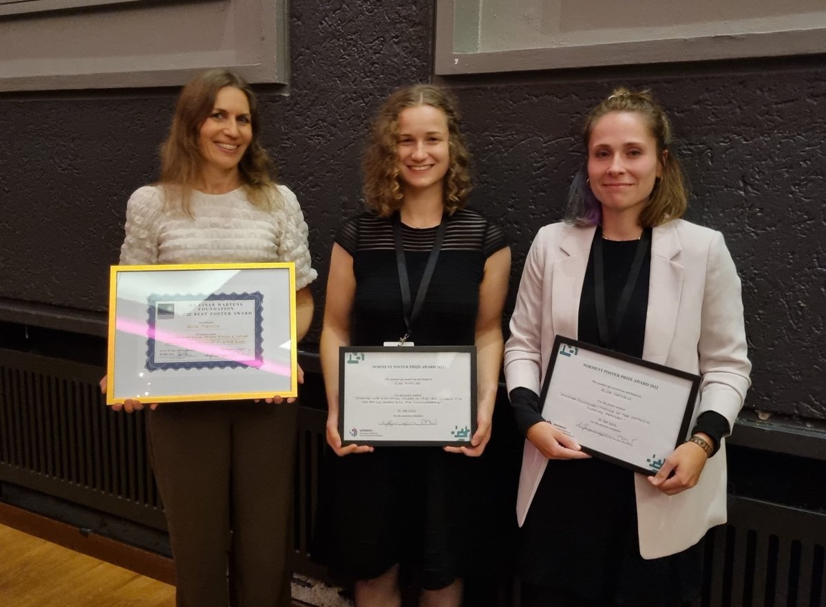 Norment (@sffnorment) on Twitter photo Congratulations to the poster prize winners at this year's Annual Retreat - Anja Torsvik, @KiraHoeffler and <a href="/am_sartorius/">Alina Sartorius</a> 🎉 Impressive work on gene expression in mental illness, epigenetics in schizophrenia, and evolution of oxytocin genes 🧬 Congratulations to the poster prize winners at this year's Annual Retreat - Anja Torsvik, @KiraHoeffler and <a href="/am_sartorius/">Alina Sartorius</a> 🎉 Impressive work on gene expression in mental illness, epigenetics in schizophrenia, and evolution of oxytocin genes 🧬