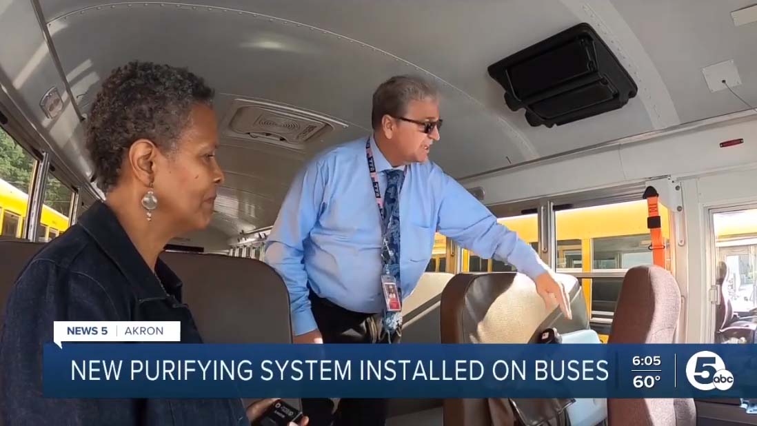 akronschools's tweet photo. Fighting colds, flu, and other germs with more new technology @akronschools . Thanks, @MikeHoldenNews @WEWS for devoting some time to this story as we continue to work on ways to keep students and staff safe and well. #StrongerTogetherAPS https://t.co/qFEA8rg33D https://t.co/zt2NpuVvfV