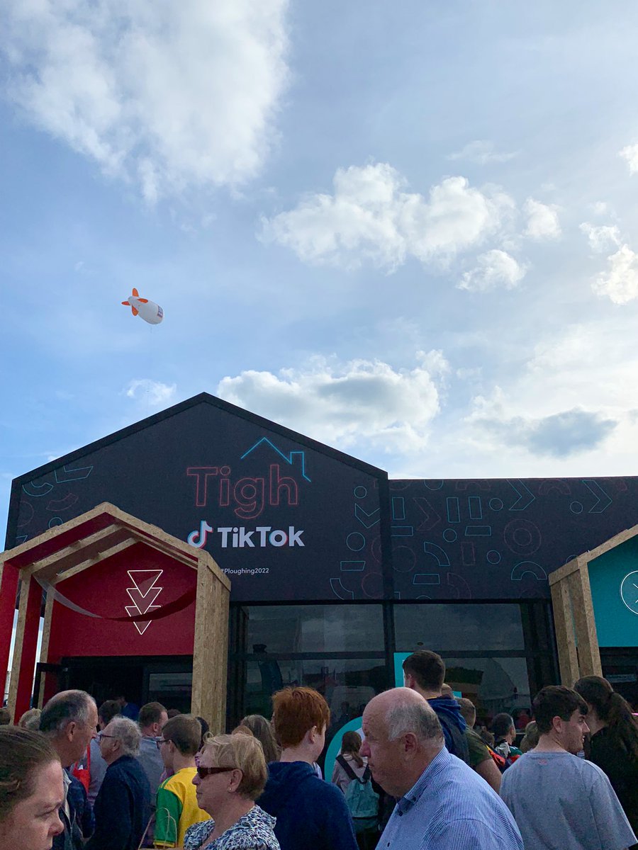 Píosa beag Gaeilge at the Tik Tok tent today at the Ploughing Champs, which has attracted by far the biggest queues (of the stands that I’ve seen)