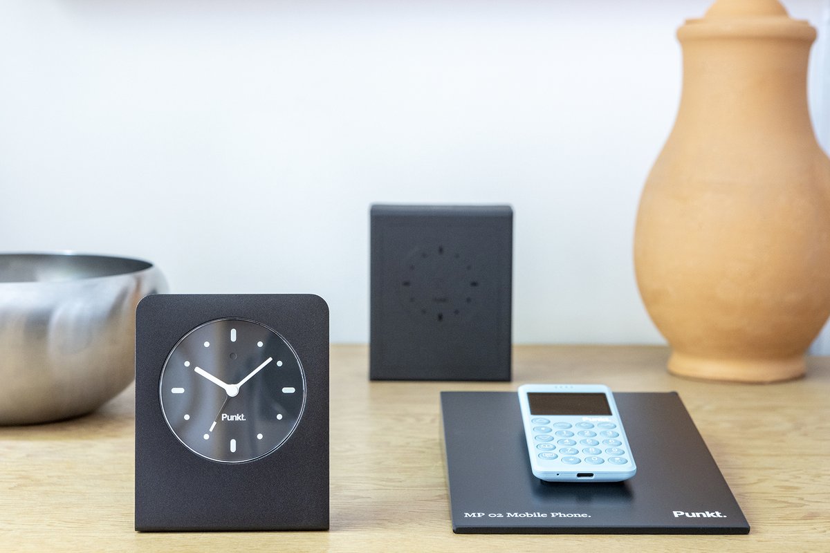 punkt's tweet photo. If you are in or near London this week, come and meet us at #JasperMorrison’s studio in Shoreditch see the new #PunktAC02 and get your advance order discount. Venue details here: https://t.co/IXdMoYU1VJ #technology_tamed #punktdesign @L_D_F #AnalogueTime #AnalogueInclination https://t.co/5RLgCLONVD