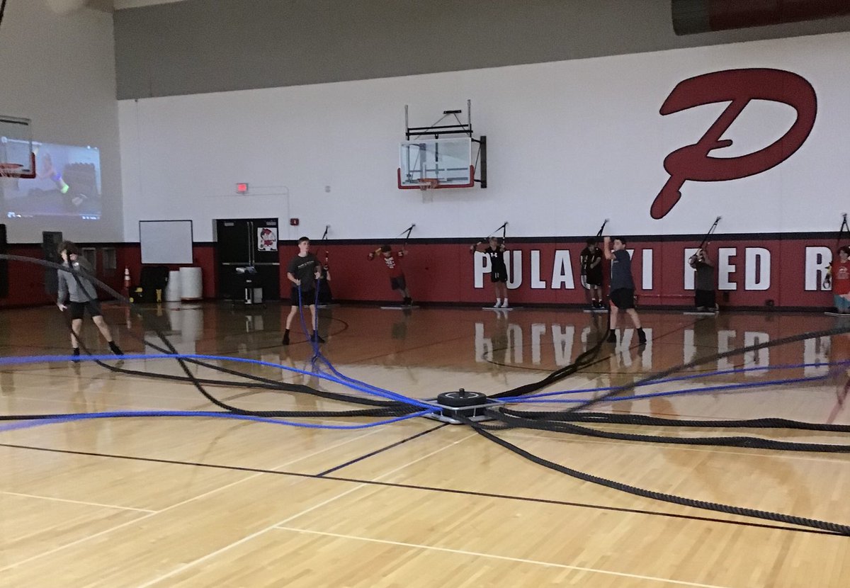 PulaskiPhyEd's tweet photo. PHS Phy Ed getting after it
⁦@PCSD_PHS⁩ https://t.co/w1l8ZpAGag