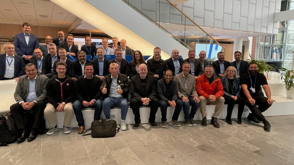 .<a href="/TMobile/">T-Mobile</a> and @Nokia Technology teams reunited in Helsinki! Awesome to be back with this group for the first time since 2019. 

🙏🏼 for the opportunity to show off our partnership at the All Employee Meeting!