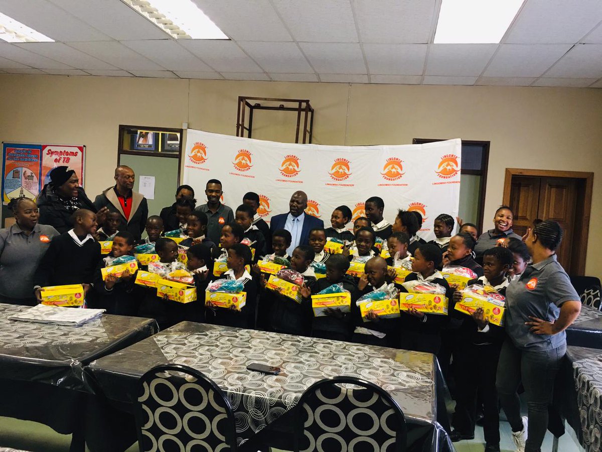 Lingomso_NPO's tweet photo. Qhubeka Primary School in Harrismith Freestate Visit a Success* Shoes Donated.
* Sanitary Pads Donated.
* Teenage Boys Dignity. Packs Donated. *Woman to Girl talk a success https://t.co/BmejUqCN8h