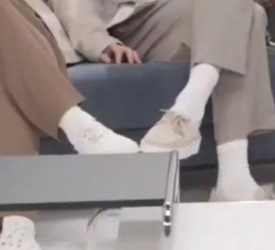 minggukthinker's tweet photo. *cries* https://t.co/LMv6SiPMdp