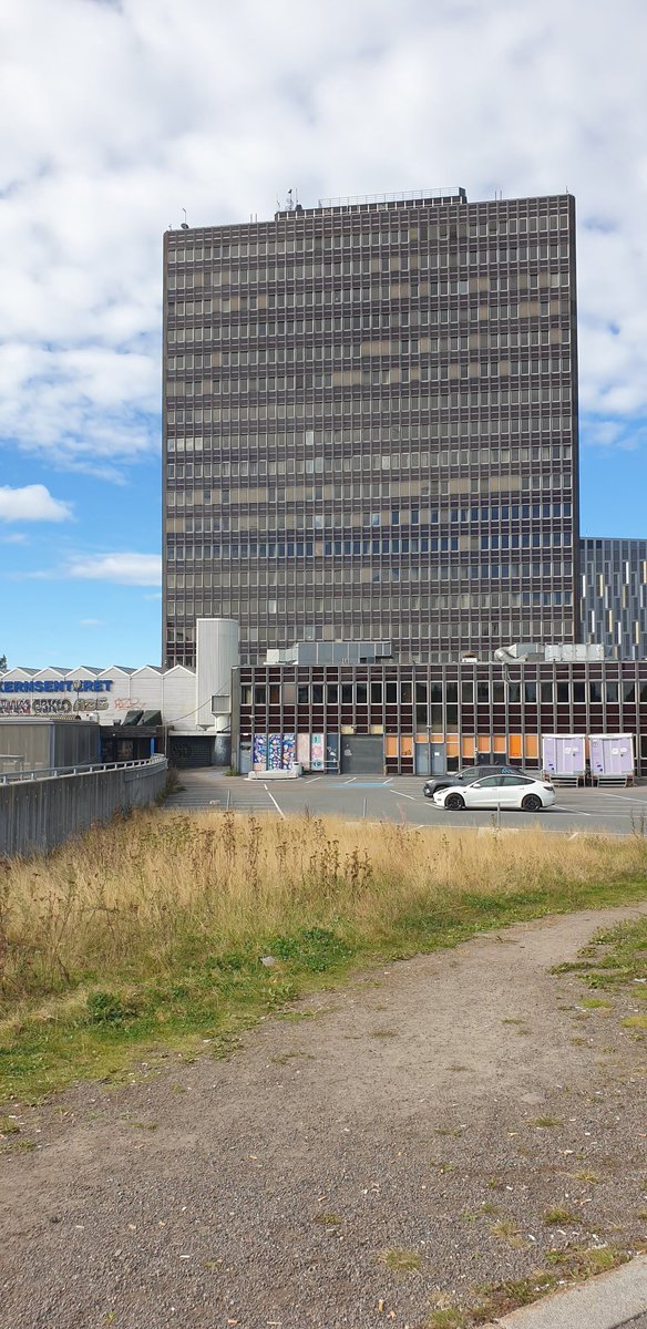 Erik Schreiner Evans🌻 tweet media