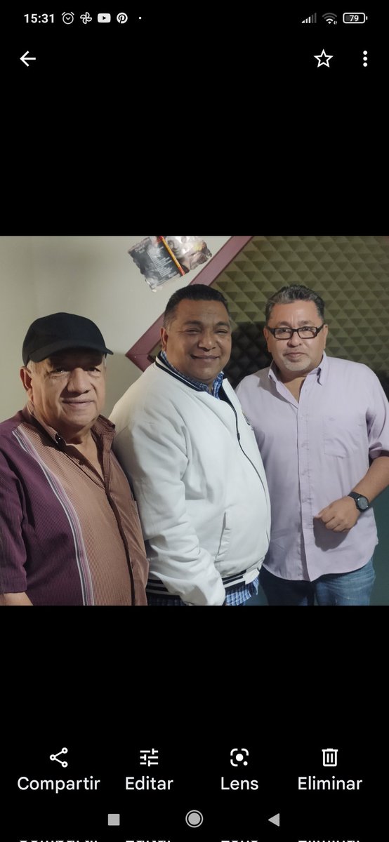 EdixzonGil1's tweet photo. Este sujeto engaña a la prensa y al pueblo de monagas.! Hoy este Señor, asistió a un programa de radio a desprestigiar lo que 1 semana antes apoyaba y defendía con carne. Lamentablemente esa antipolítica, es de la que debemos salir de una vez por todas! #AlexisC #SeudoPolíto https://t.co/7dkdPdaCfV