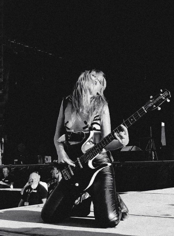 "então, a sua namorada é aquela tal de Serpine?"