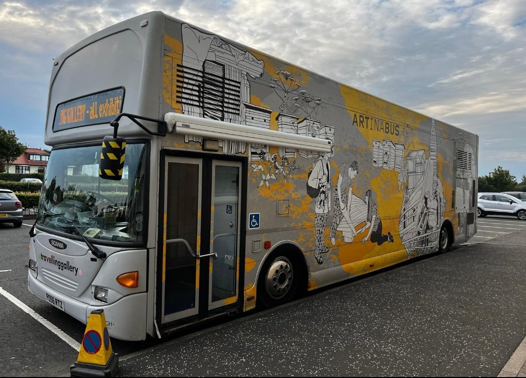 stmattsartdept's tweet image. The Travelling Gallery visited today and our Art and Design pupils thoroughly enjoyed the experience. Truly inspiring. Thank you #reconnect #projectability