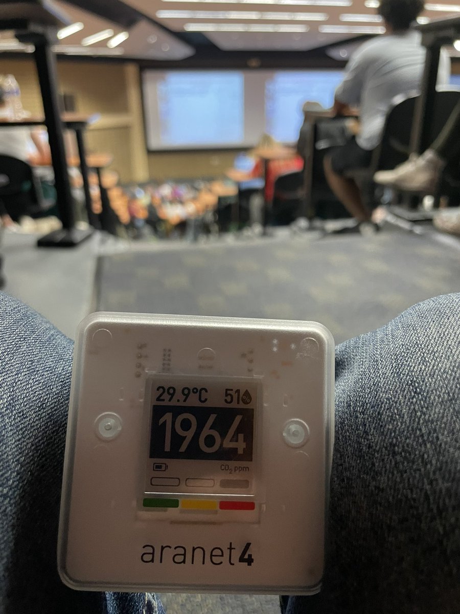 shoshanahjacobs's tweet photo. This is one of the reasons why my course is still remote. This classroom would have been the one where we gathered @uog. It was full of students when I took this measurement a few moments ago. https://t.co/fBDCeeaz1S