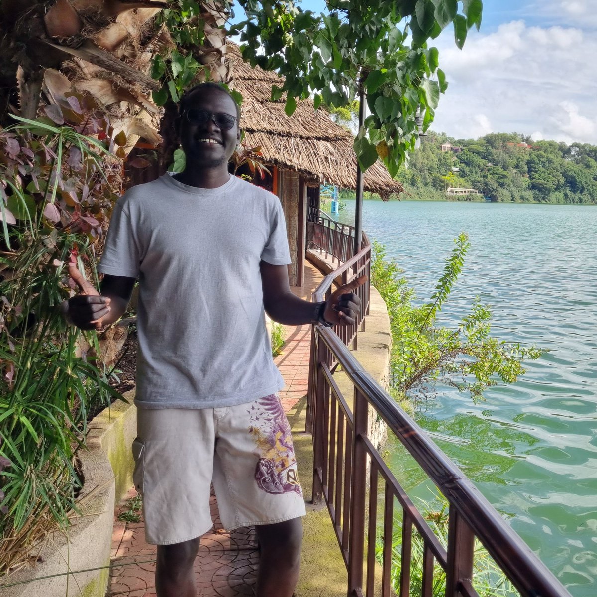 apiu_garang's tweet photo. #NewProfilePic https://t.co/dIjZqVDrH9