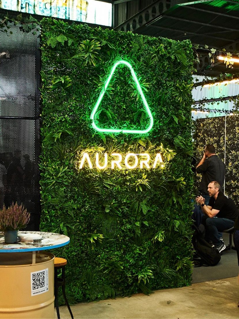 CryptusMedia's tweet photo. If you are owning $UNI tokens - you are free to vote👇
 
The cool thing is that @CurveFinance, @LidoFinance, @graphprotocol, and other projects are already deployed there

And $AURORA is a very promising #blockchain by itself. Put it on your watchlist👀

https://t.co/IlBJr3zrTn https://t.co/2YCj0sRqaL