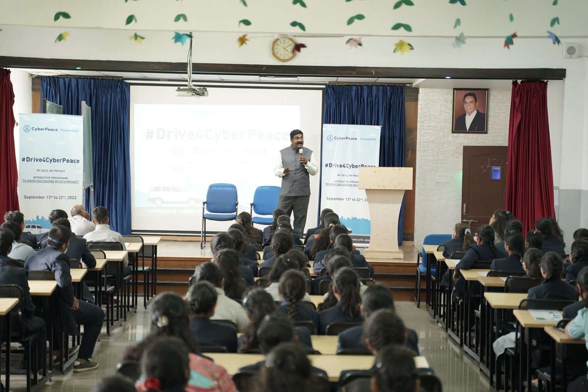 cyberpeacengo's tweet photo. CyberPeace☮️ today conducted #Drive4CyberPeace session for RNS PU College, #Bengaluru. It was great to see the enthusiasm and active participation from the students on the significance of #DataPrivacy and #DataSecurity.
#DataProtection #CyberSecurity https://t.co/9puighanx8