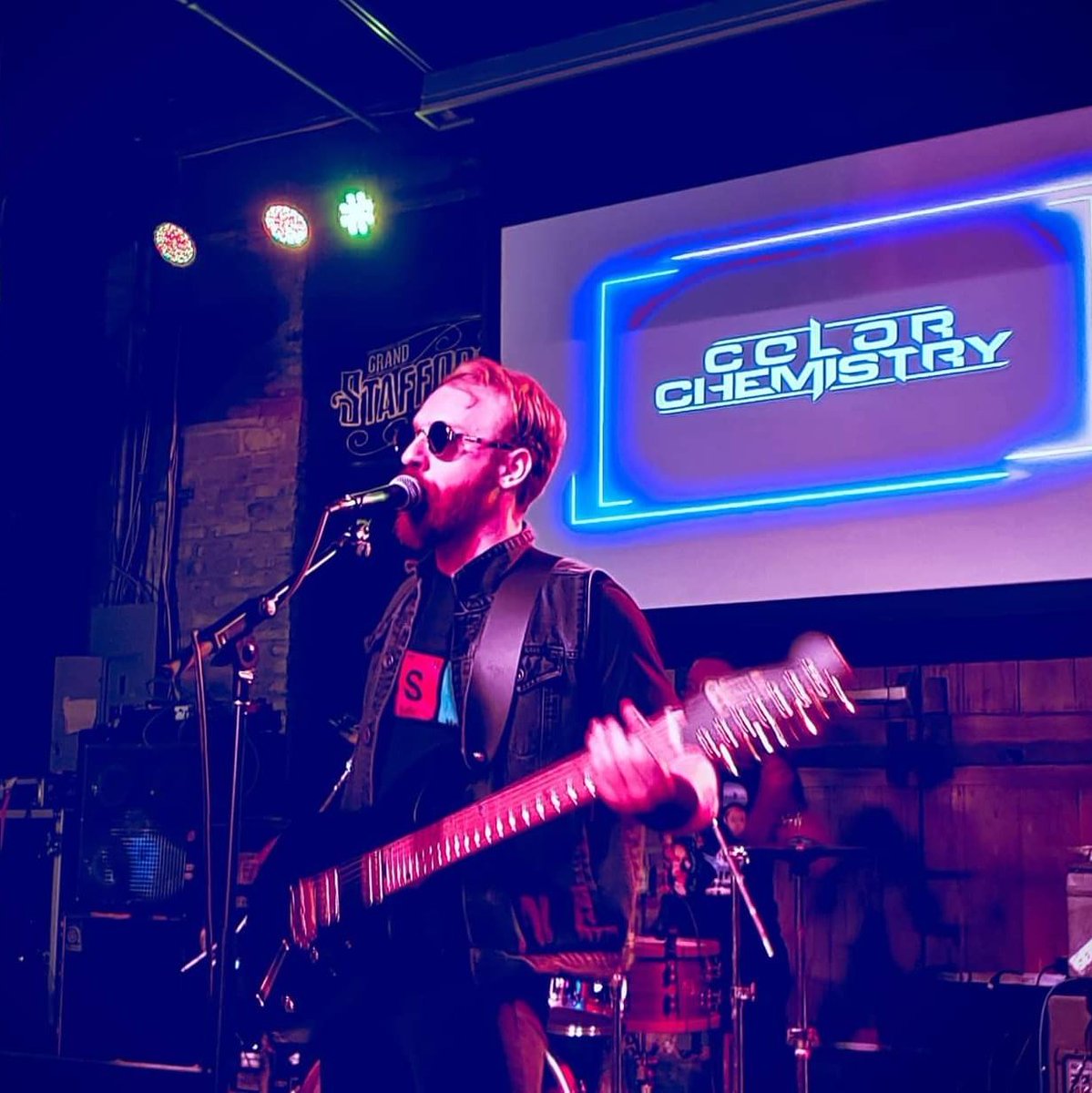 #NewThisWhoMe 🎸 Playing live with <a href="/ColorChemMusic/">Color Chemistry</a> for the first time in over 2 years.