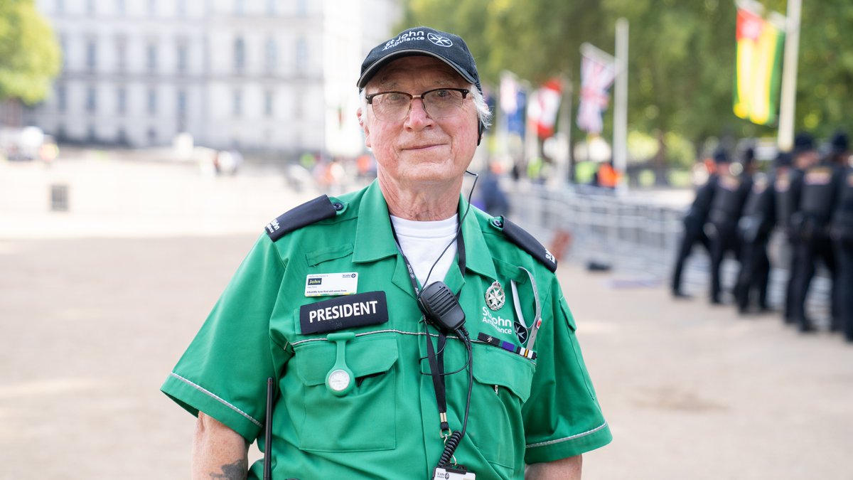 stjohnambulance's tweet photo. "It's an absolute honour being able to serve her majesty one final time."

John, who helped save the HM Queen Elizabeth II's life back in 1981, was on duty in London on Monday paying his final respects. 

Read more of John's story: https://t.co/UwBQpZ5oiC https://t.co/f0cVUZIPJx