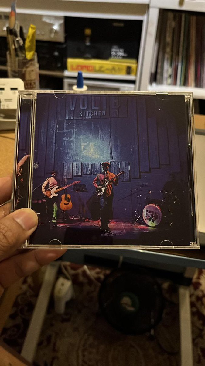 Rilisan terbaru bangkutaman!
dijual terbatas di Pesta Pora dan Mbloc Fest!

#TauTauTurLive