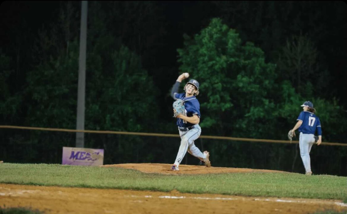 🚨COMMITMENT ALLERT🚨
Congratulations to Nathan Clarke on his commitment to Lebanon Valley College! #pats