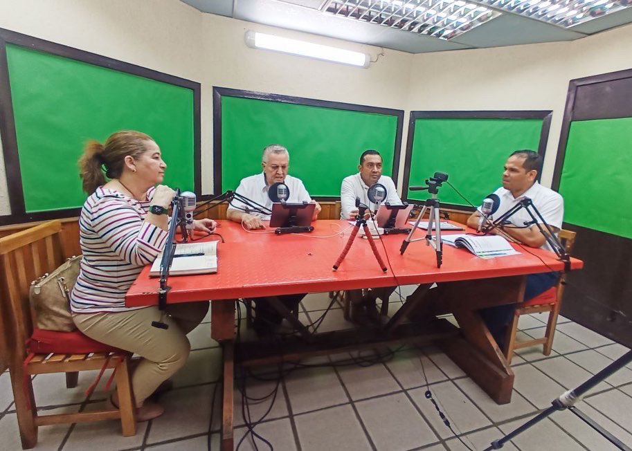 Nosotros somos la continuidad del plan. Conocemos el camino y sabemos cómo hacerlo. Gracias amigos de Radio Capital por la invitación para dar a conocer nuestros proyectos a los portovejenses.

#ElPlanContinúa ♥️💚✨