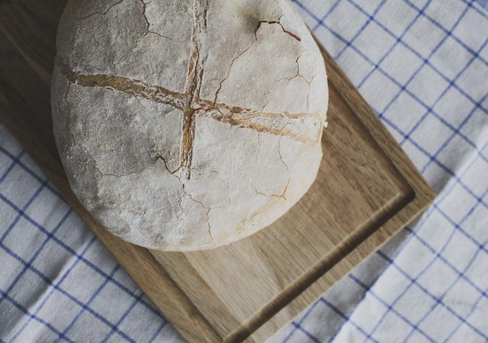 VFToscana's tweet photo. The #TuscanBread DOP is an excellence that you can taste all along the #ViaFrancigena in #Tuscany. Its main characteristic is the saltless dough.
👉 https://t.co/4CjyNxc9tm
📸 IG pepolinoverde https://t.co/Ur2l5H0QKH
