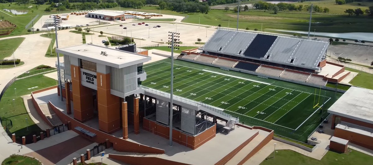 In case you missed it last week, join our friends at @SportsDissected on a behind-the-scenes tour of Freedom Field at the Heritage Complex - @AlvinISD 📺 youtube.com/watch?v=FFtJrU… - #texashighschoolfootball #highschoolfootball #stadiumtour #sportsconstruction #alvinisd