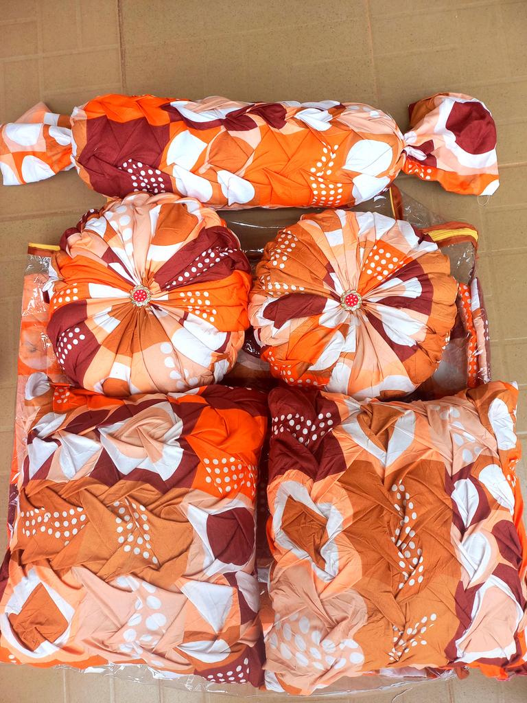 Halfset stitching bedsheet
1 Bedspace
2 pillowcase padded
2 doughnut set stitching
2 throw pillows stitching
1 Sweet
Fiber
Price 8,000
WhatsApp 07066882284
Please retweet and patronise..