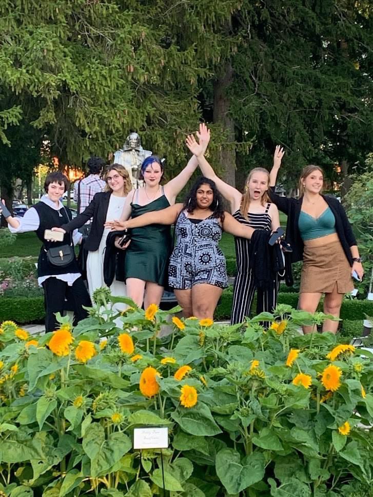 This past month, students from IFSS took part in the annual IFSS Stratford Trip. Students had a great time sightseeing, and taking in some great shows!!  
Thank you to Mrs. Barb Cornthwaite and Mrs. Connie Labreche for organizing this wonderful opportunity for our students!