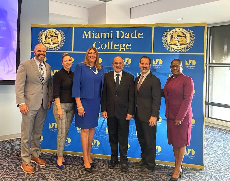 .@MDCPS is committed to strengthening our partnership with @MDCollege to get ahead of the wave of change. This collaboration will continue to prepare our students for the future and ensure that our emerging talent pipeline meets the need of our local economy. #MDCPSPartners