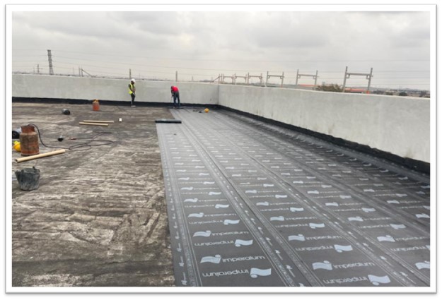 Imperalum1's tweet photo. 👉O novo centro logístico do Banco Nacional de Angola, localizado na Zona Económica Especial de Luanda – Bengo, é uma obra da responsabilidade da construtora OMATAPALO e conta com sistemas de impermeabilização da IMPERALUM, cuja aplicação está a cargo da CONTRAVEN.
#imperalum https://t.co/Rmp6lAbA7W