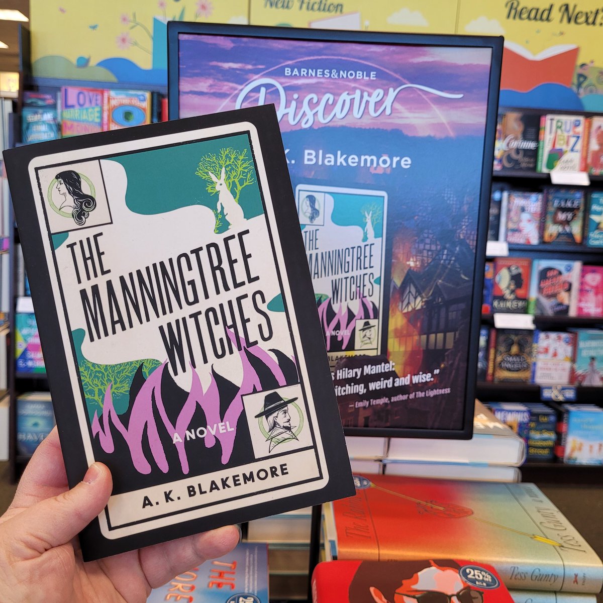 BNStPeters's tweet photo. Book Clubs are back at BN St. Peters!
Pleade join us to discuss Manningtree Witches on 10/6 at 6:00 PM!
.
.
.
#bnstpeters #bnbookclub #spookybooks #bookclub #bndiscoverpicks https://t.co/wBARJDpC0U