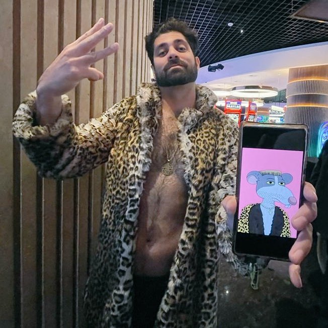 sergiomiguel2's tweet photo. Yo we BEEN gutter! Gang Gang.
Web3 was just the next rendition!
@GutterCatGang #guttercon https://t.co/jH9mjjfD6e