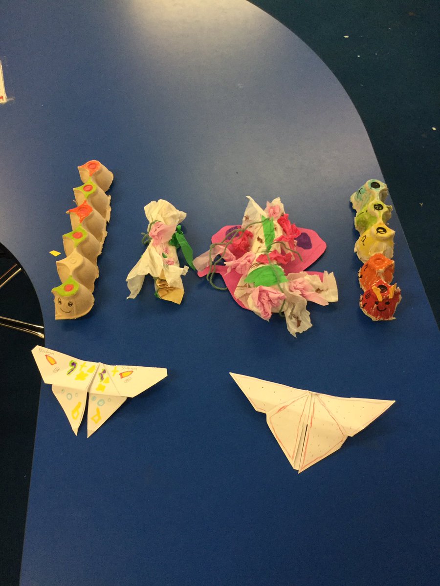 ThamesideSch's tweet photo. Today we combined art and science and made the different parts of a butterfly’s life cycle! Who knew origami butterflies would be so tricky?....... #BCFtps #arttps #sciencetps #creative https://t.co/f3CBIH67Hu