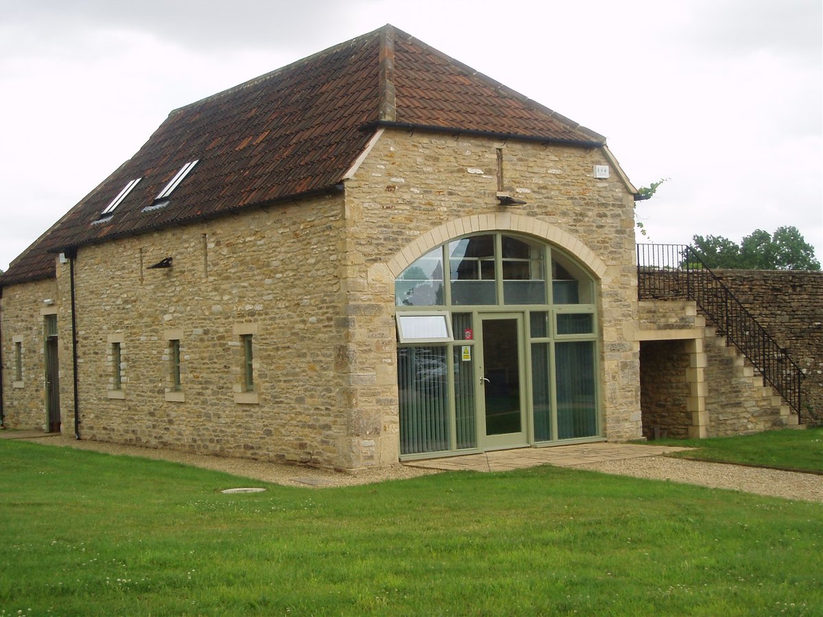 CharltonParkEstate (@charltonparkest) on Twitter photo Commercial Property Available to Let for more details follow the link charltonparkestate.com/commercial-pro… Commercial Property Available to Let for more details follow the link charltonparkestate.com/commercial-pro…