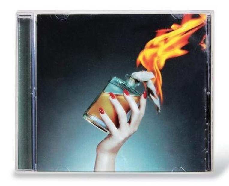 eymexoficial's tweet photo. #undiacomohoy pero del 2013 el grupo #Babasonicos lanza su noveno album Romantisismico, debutando en el numero 3 del billboard 200En la foto vemos su versión #jewellbox 🇦🇷🎶📀
🟢escuchalo en #spotify: https://t.co/Z8VJHQqGGe...
#efemeridesmusicales #eymex #fabricaciondeCDyDVD https://t.co/bTuODC5JEl