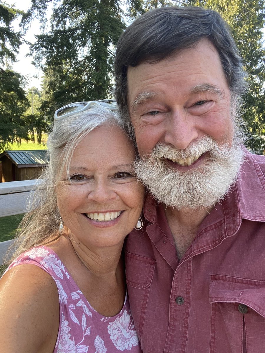 Both 68 yrs old, married 41 yrs, volunteer in our community for church, youth and seniors, are NOT bots or Russian but proud 1st & 2nd generation Canadians. We believe in freedom and respect for all! #trudeaumustgo