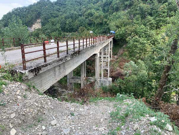 ComunePalanzano's tweet photo. ORDINANZA chiusura ponte tra Montedello e Vaestano dal 22 settembre 2022 https://t.co/sbHtKAPaFY https://t.co/IheMH5CryQ