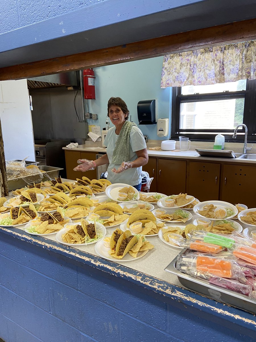 OLAngelsSchool's tweet photo. Taco Tuesday lunch!! Thank you Mrs. Cozza &amp; Mrs. Clark for the strong effort and work! It was enjoyed by all. https://t.co/qGB8cQMl9F