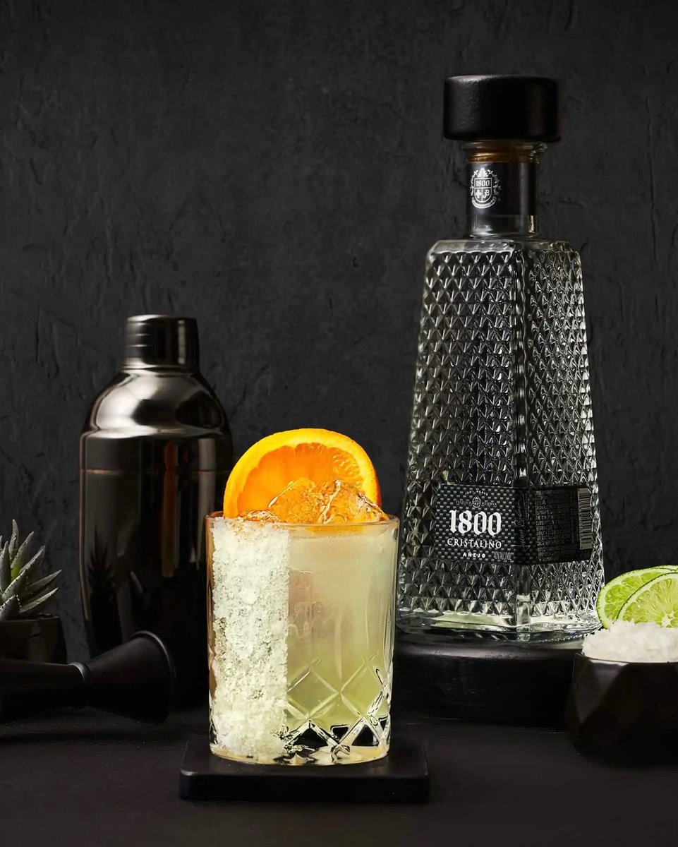 mmsalondenver's tweet photo. Matthew Morris 16 Year Anniversary Show guests will enjoy delightful, complimentary margaritas from 1800 Cristalino Tequila! Expect to see other goodies 1800 Cristalino in gift bags and the silent auction. 

@mmsalondenver @thematthewmorris @alineboutique @karmenberentsen @jonat https://t.co/ECMZpklOhO