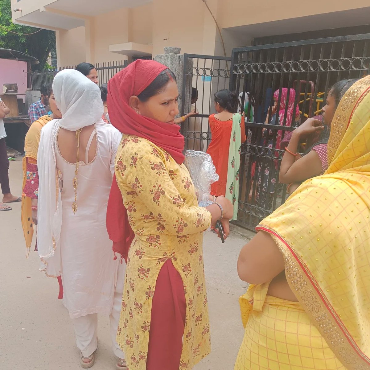 BJPRajeshVerma's tweet photo. #thankyoumodij #HappyBdayModiji  4th day 7th vaccination camp more than 1400 people vaccinated. Thank you @M_Lekhi ji for all the support. @siddharthanbjp @OfficeOfAdeshG @BJP4Delhi @BJP4India @blsanthosh @JPNadda @bjp4newdelhi1 @BjpTageja https://t.co/xPc1OSO1jN
