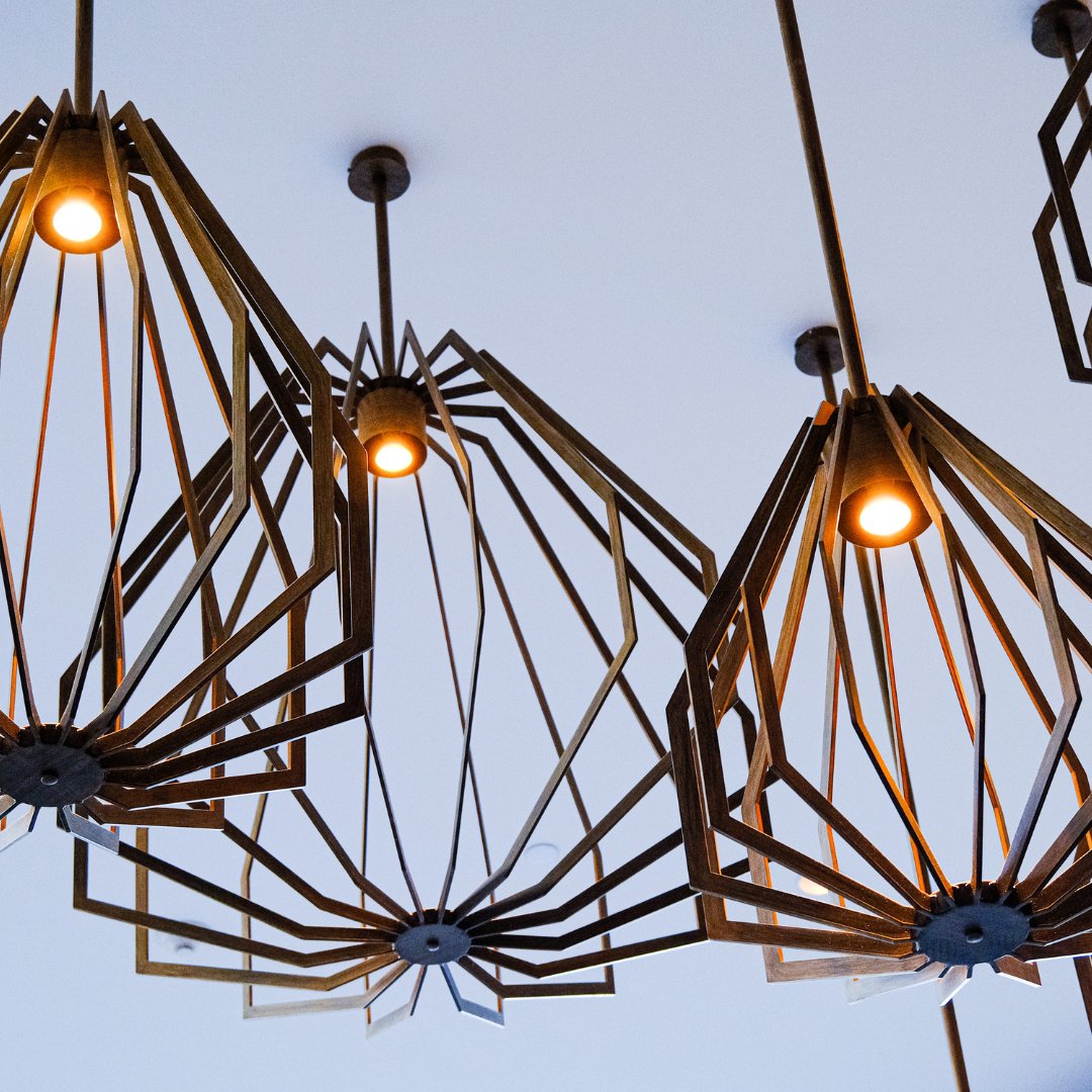 AdlerIntDesign's tweet photo. 7 Lighting Trends for a Brighter, More Beautiful Home in 2022

See More Here: https://t.co/0yix17RUCX
.
.
.
#AdlerInteriorDesign #Jacksonville #InteriorDesigner #FurnitureStore #HomeGoodsStore #LuxuryInteriorDesigner #Design #InteriorDesign #DesignAgency #LuxuryDesign https://t.co/oYvjh5hZRL