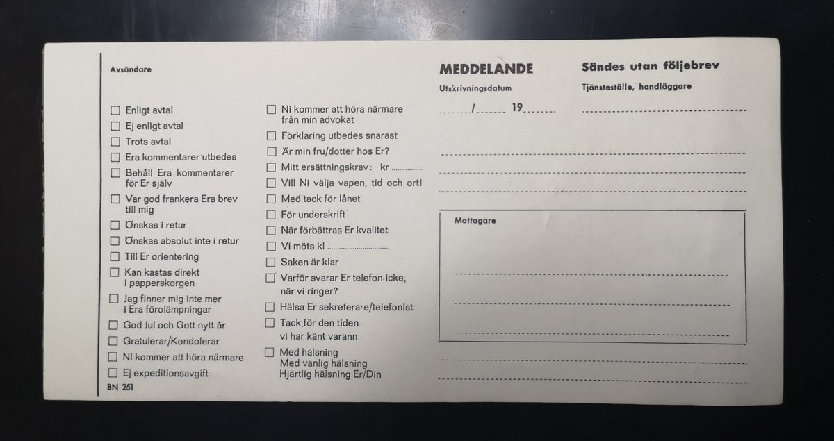 walterthyselius's tweet photo. @marie_holmqvist Som lösning på detta problem använder jag denna fysiska blankett som en uttråkad tjänsteman på Posten har konstruerat. Tyvärr har jag bara tre ex kvar, och den är inte heller Y2K-säker, så jag undviker att meddela mig. https://t.co/ptl7xQzXA6