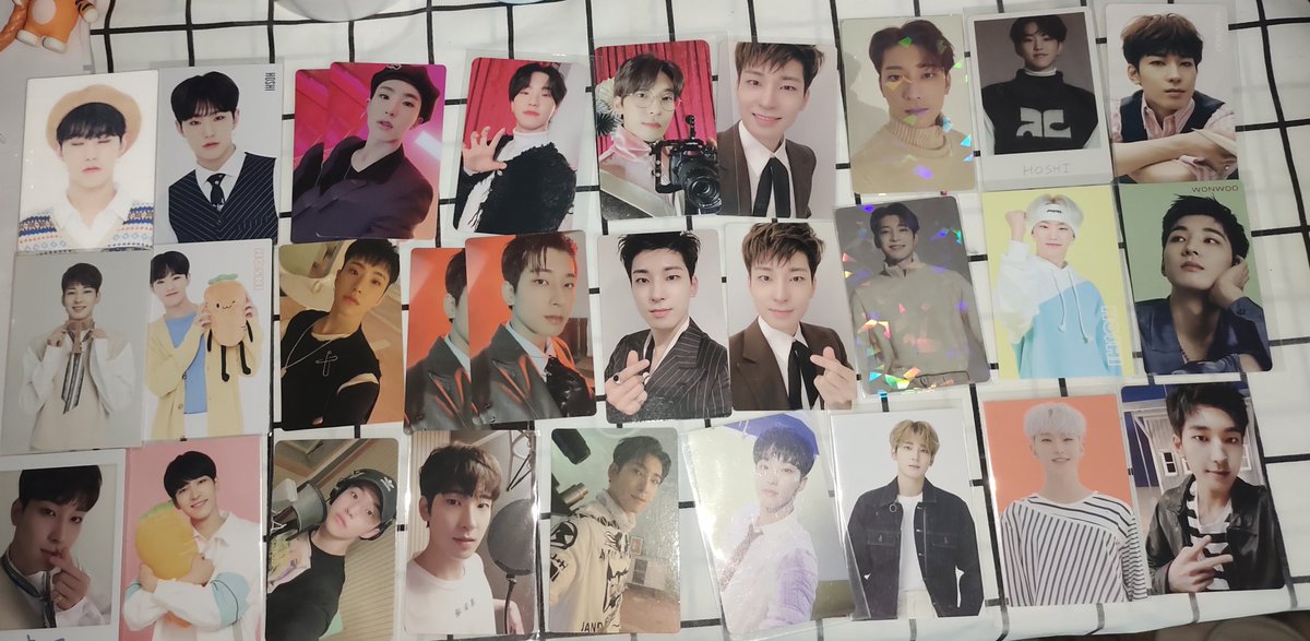 JB19940106DEF's tweet photo. SEVENTEEN ~ สวัสดีครับบบ

 ^^ พร้อมส่งน๊าาา 🛒 ꔛ 🛵°•*

📦⌇40.- (ค่าขนส่งนะ)

😅 มีหลายราคาเลยยย สอบถามได้นะ

#ตลาดนัดSeventeen #ตลาดนัดสวนแครอท #ตลาดนัดเซเว่นทีน 
#SEVENTEENTH2022 https://t.co/6hmq4iNKQT