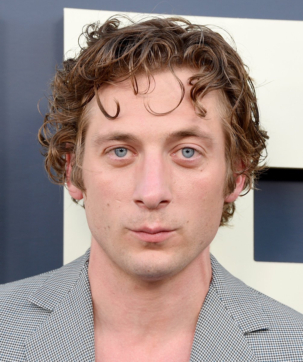 IndieWire's tweet photo. Jeremy Allen White will star alongside Jessie Buckley and Riz Ahmed in Apple Original Films' "Fingernails" from award-winning director Christos Nikou. In this sci-fi love story, a test has been discovered that measures whether couples are truly in love. https://t.co/WnJ2QrcRmb