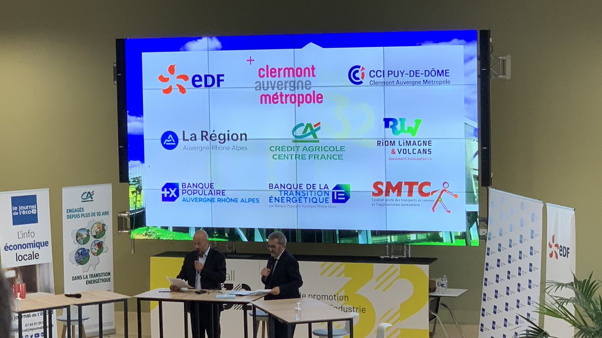tristan_sacha's tweet photo. Grande soirée de l’éco #10 Clermont Auvergne du @lejournaldeleco ce soir au #Hall32 animée par @MA_Roquejoffre.
Le thème d’aujourd’hui « #Énergies & #mobilités » https://t.co/qGkQGZaqGb