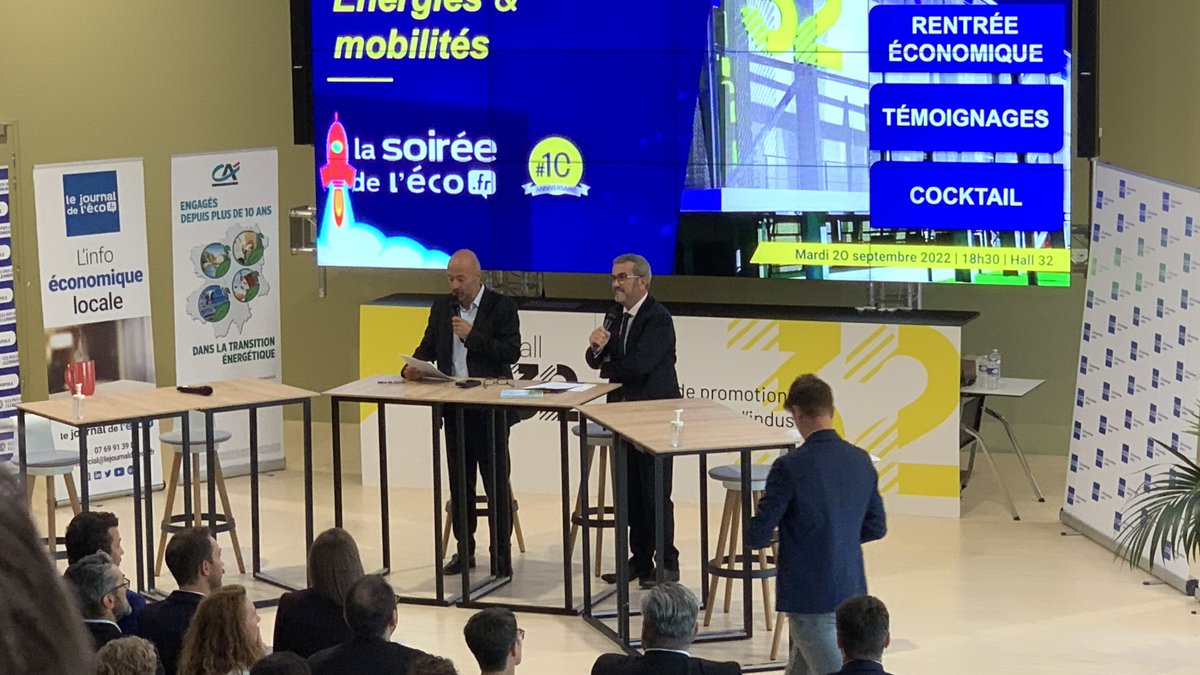 tristan_sacha's tweet photo. Grande soirée de l’éco #10 Clermont Auvergne du @lejournaldeleco ce soir au #Hall32 animée par @MA_Roquejoffre.
Le thème d’aujourd’hui « #Énergies & #mobilités » https://t.co/qGkQGZaqGb